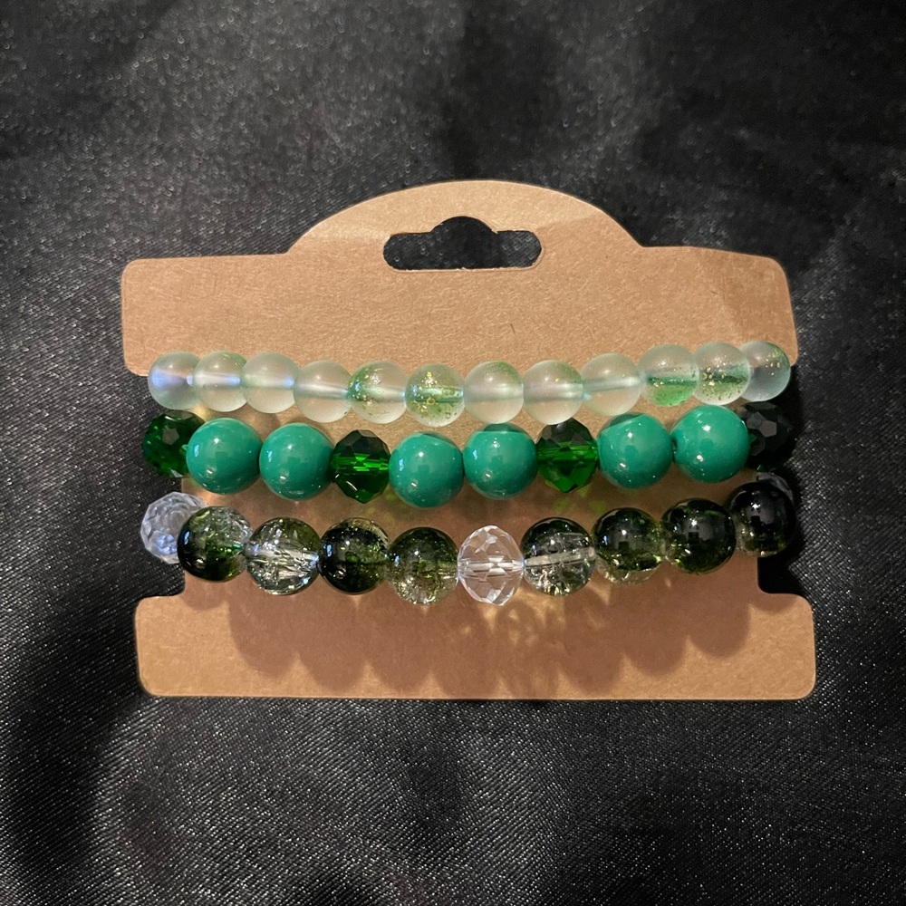 St Patrick’s Bracelet Set - Picture 5 of 7